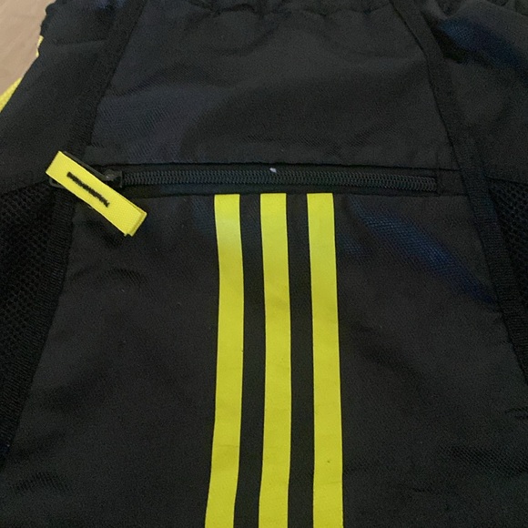 Adidas Drawstring Bag Gently Used - Picture 7 of 9